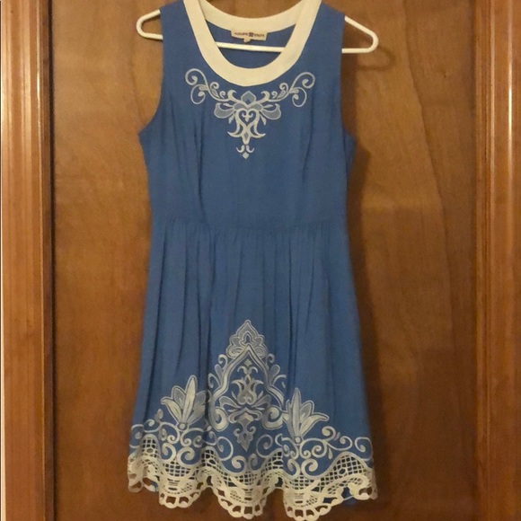 Embroidered a-line Altar’d State dress - Picture 1 of 4